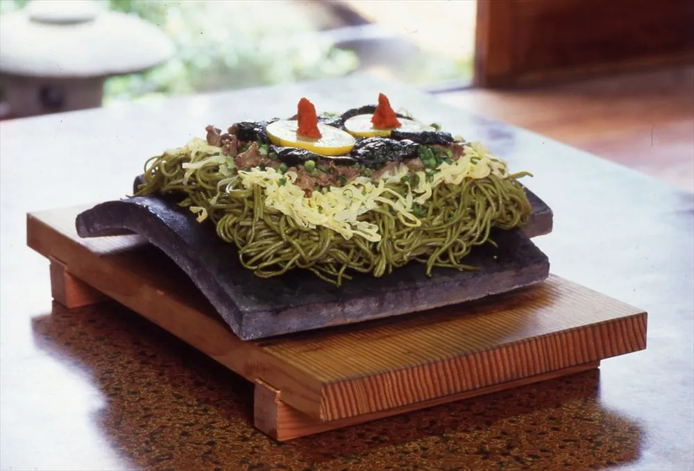 瓦片蕎麥麵